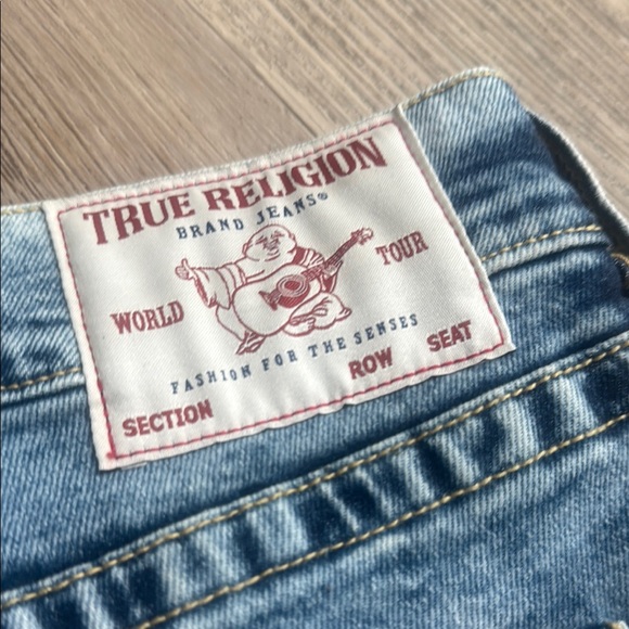 True Religion Distressed Blue Jean Shorts men’s - Picture 4 of 6